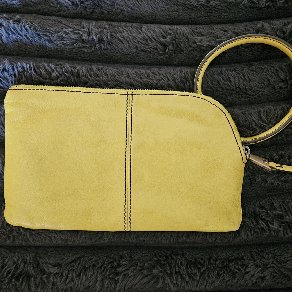 HOBO Sable Wristlet - Lemongrass